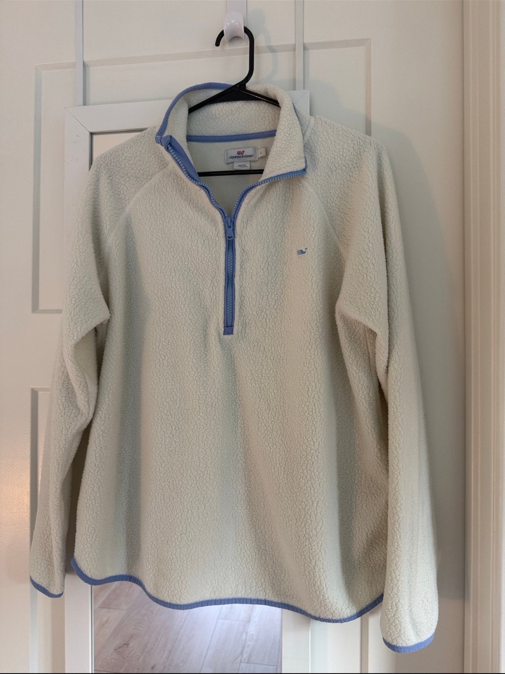 Vineyard Vines Cream Quarter-Zip Fleece with Light Blue Trim - Women's